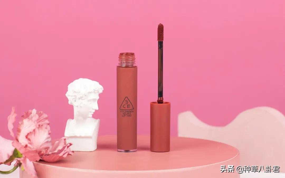 不挑皮涂什么口红显白,不用遮唇色的口红