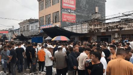 疯狂涨价岫岩玉石,疯狂的翡翠行情