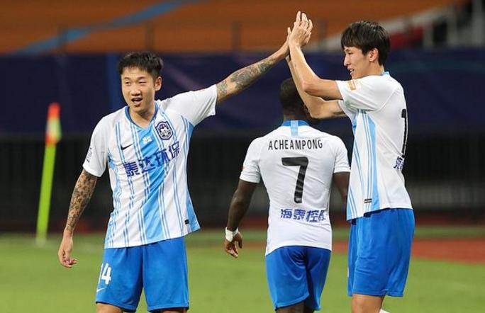 北京国安禁区倒地手球,国安手球争议判定