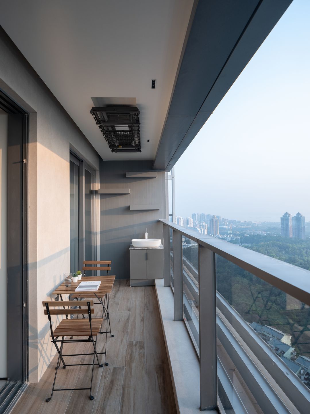 122四房二厅二卫装修现代轻奢风格,122三房二厅二卫装修效果