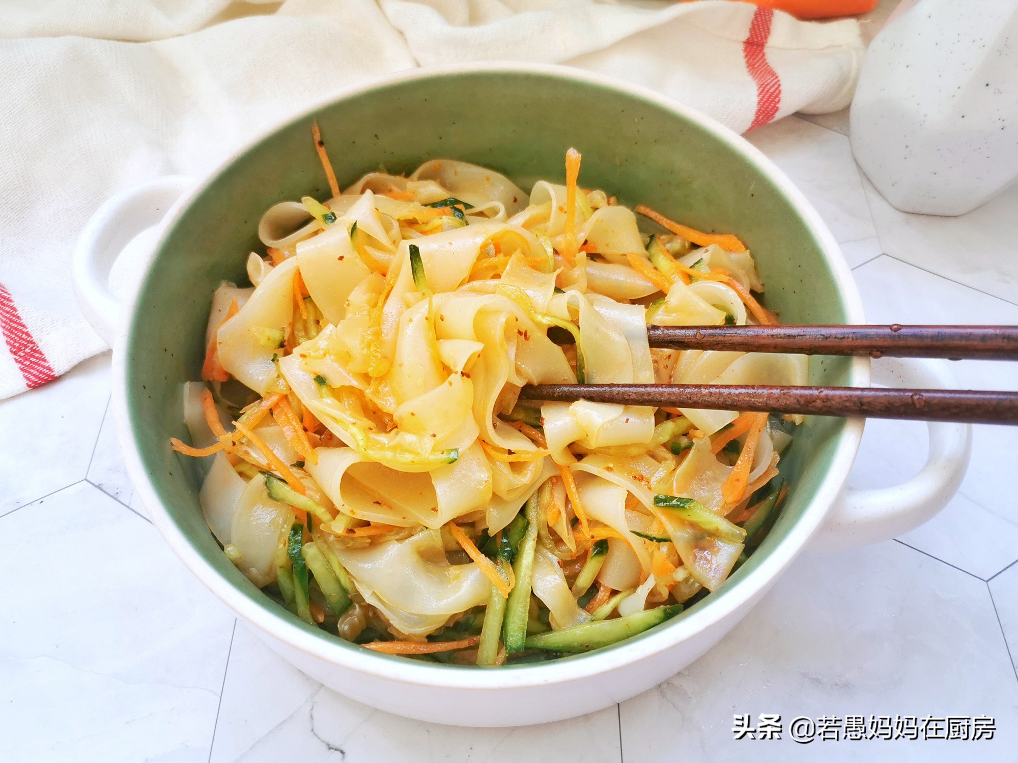 自制凉皮开裂不劲道如何补救,做出来的凉皮不劲道开裂