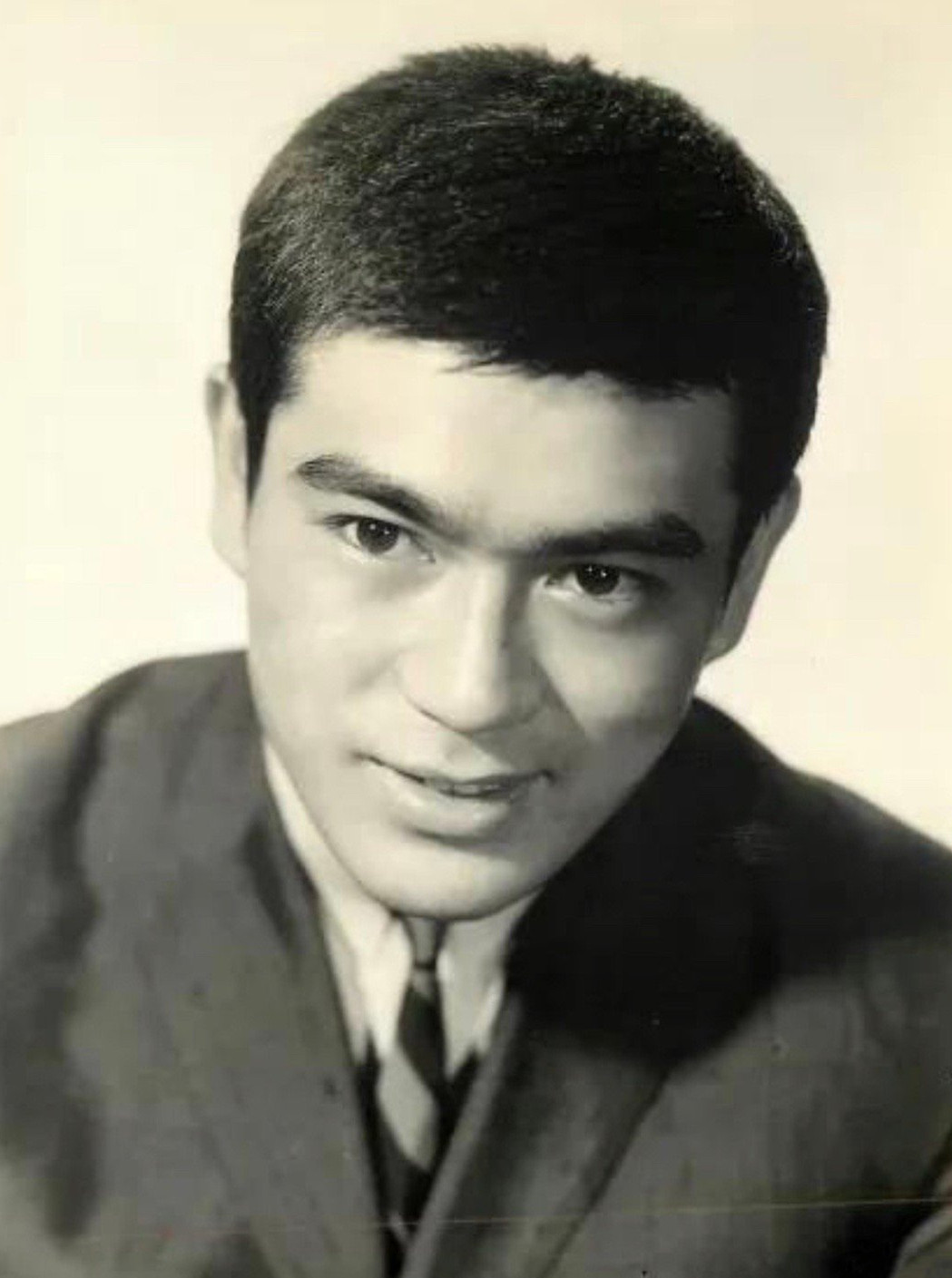 千叶真一为何两次演雄霸,千叶真一雄霸简历