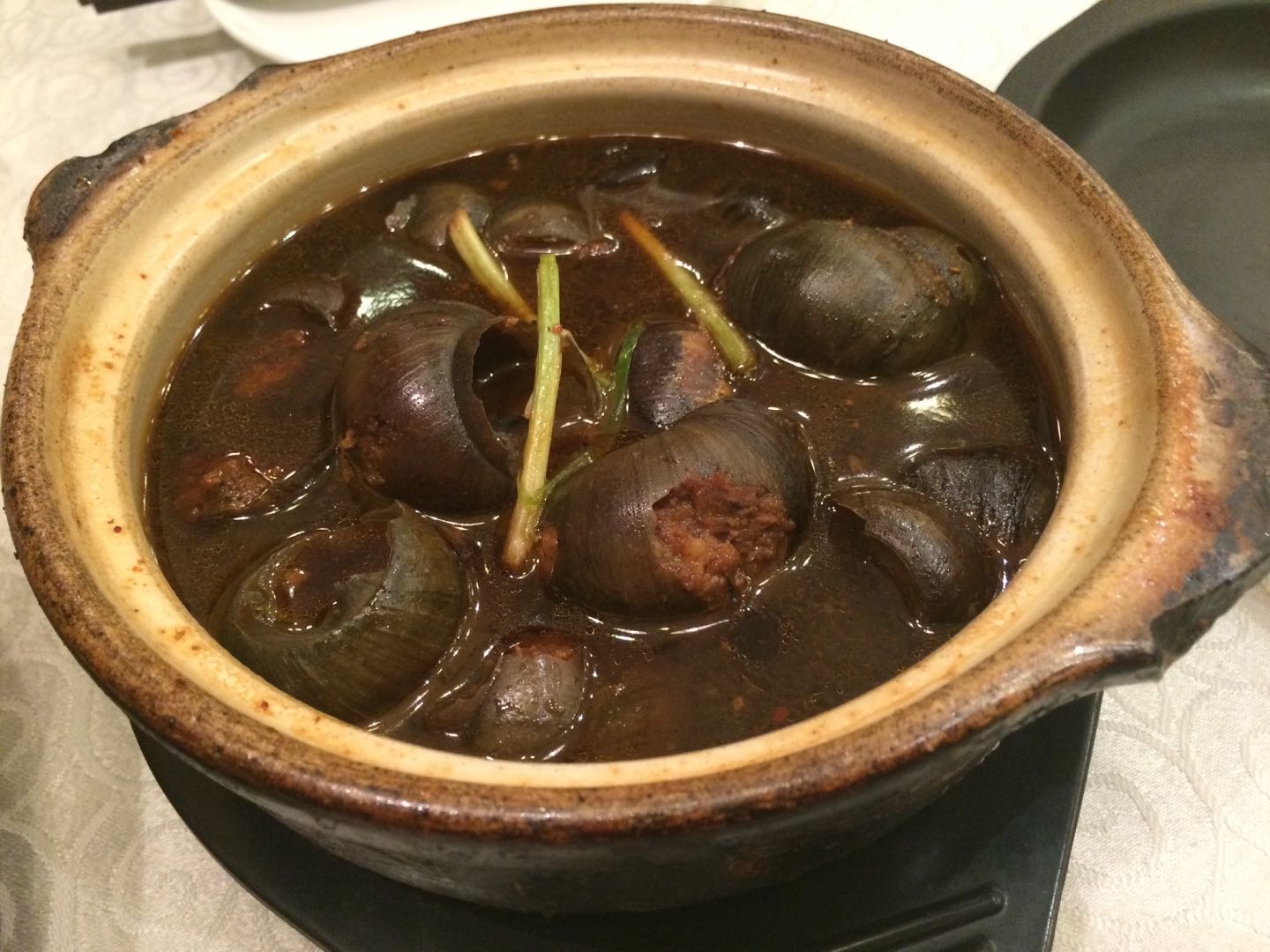 人均50块就能吃到爽,人均五十就能吃到的海鲜干锅