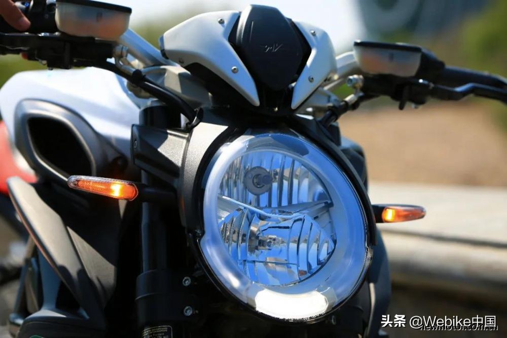 濂ュ彜鏂superveloce800,濂ュ彜鏂brutale800rr