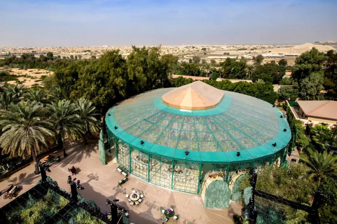 这才是婚礼真正应该有的样子,前院办婚礼后院摆酒席