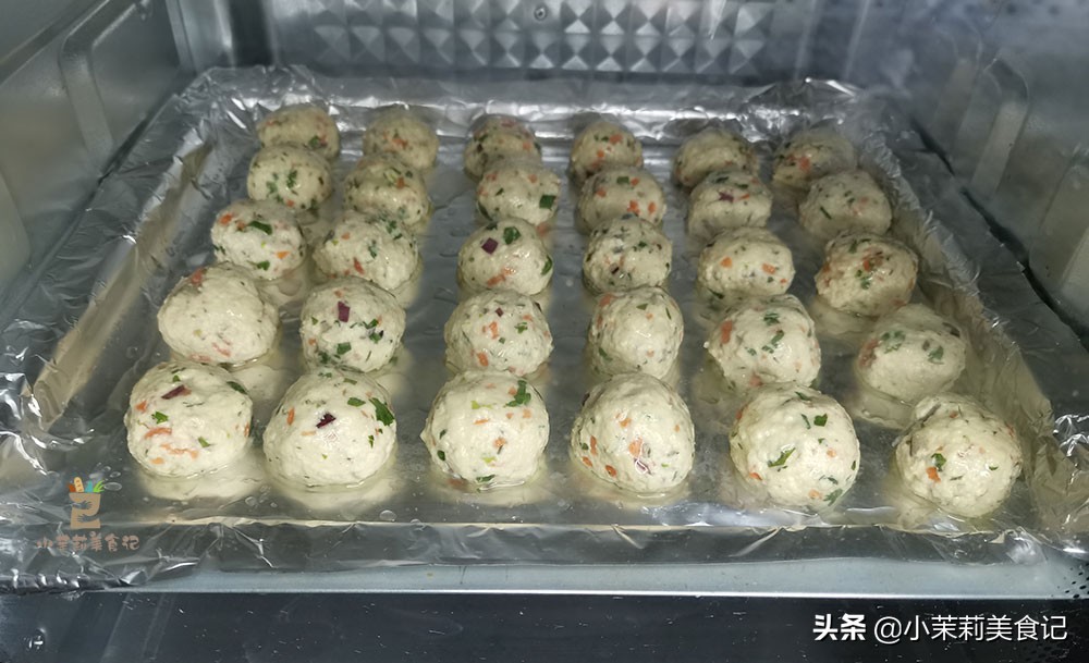 水煮豆腐丸子减脂,怎样用豆腐做减脂早餐