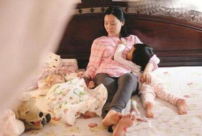 双职工家庭生三胎会很狼狈吗,双职工家庭没人带娃