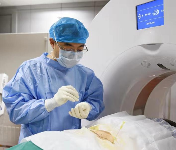 良医因为坚持不懈才挽救一个生命,良医拯救肝脏