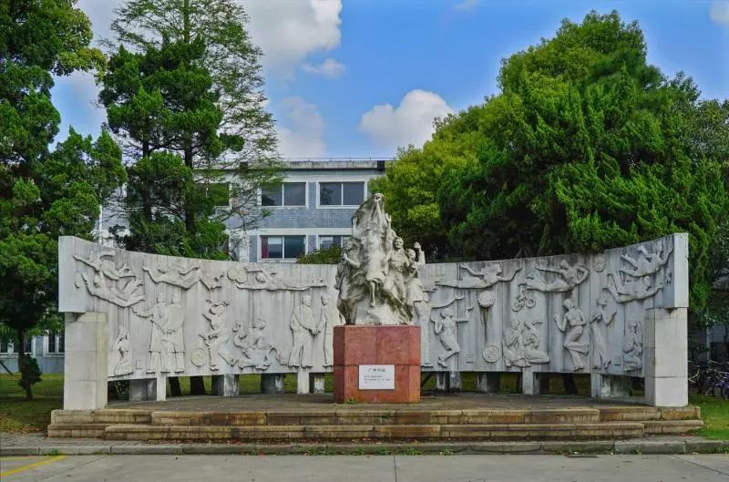 上财毕业生在上海的就业薪资,上财毕业上海薪水5万高吗