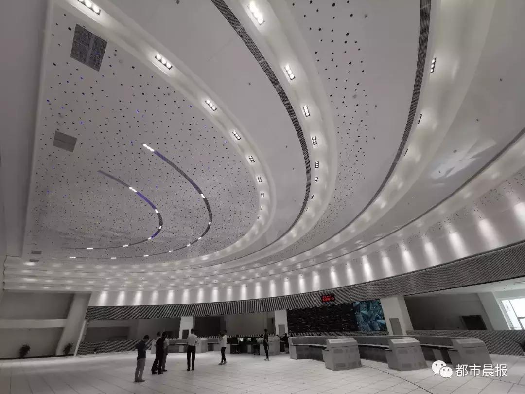 地铁1号线至百家湖,试乘地铁2号线