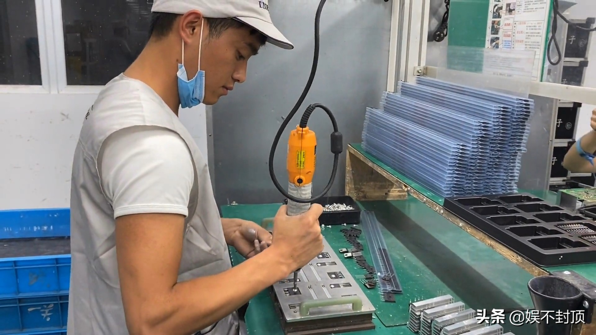 广东这些模具厂、电子厂、快递厂，你知道一个月能拿多少工资吗？