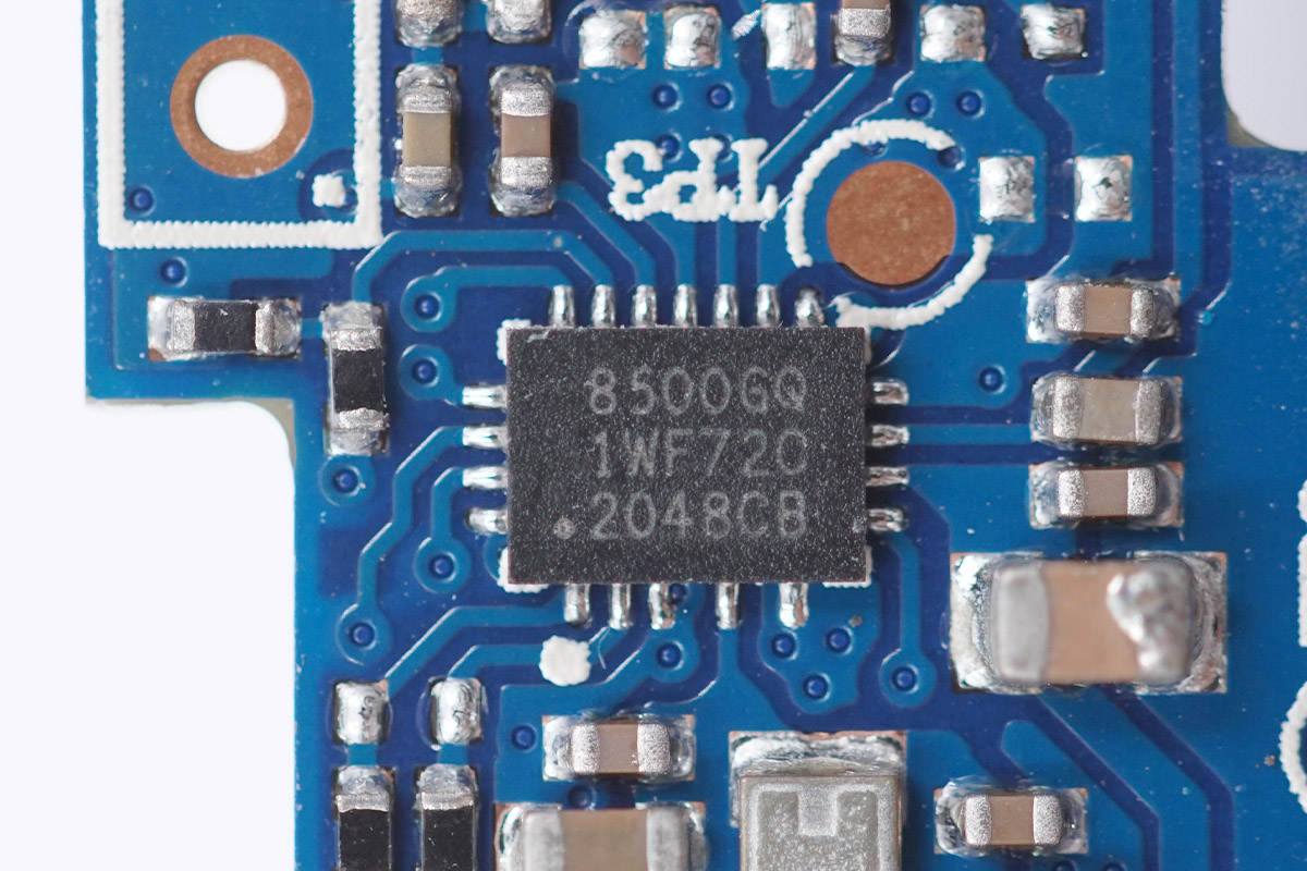 贝尔金磁吸充电宝二代拆解,贝尔金2018无线充电宝测评