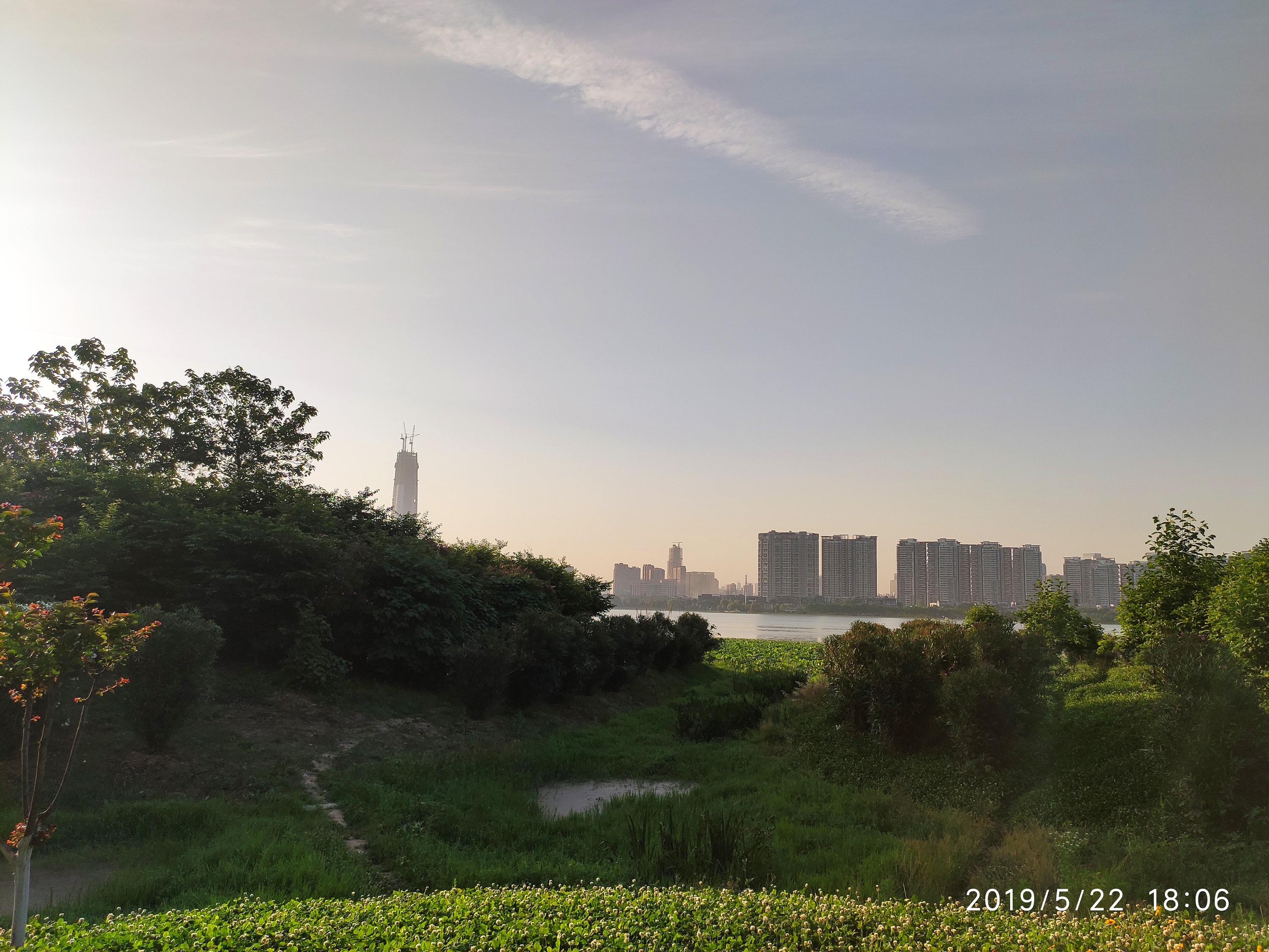 消费者遇到假货怎么维权,买到假货怎么维权根据法律第几条