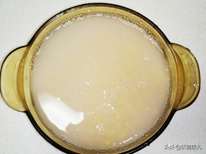 绿豆糕点心的简单做法,绿豆糕传统点心