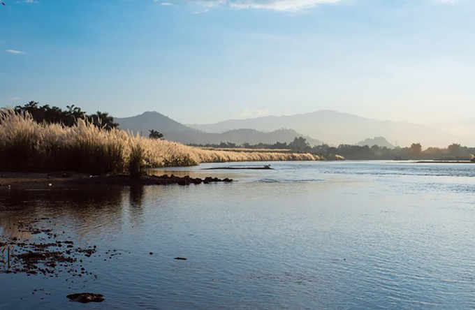 自驾游瑞丽攻略,游瑞丽攻略