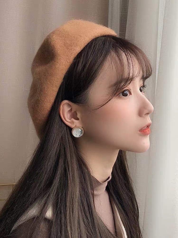 怎么样选择适合自己的帽子显脸小,如何挑一款合适的帽子