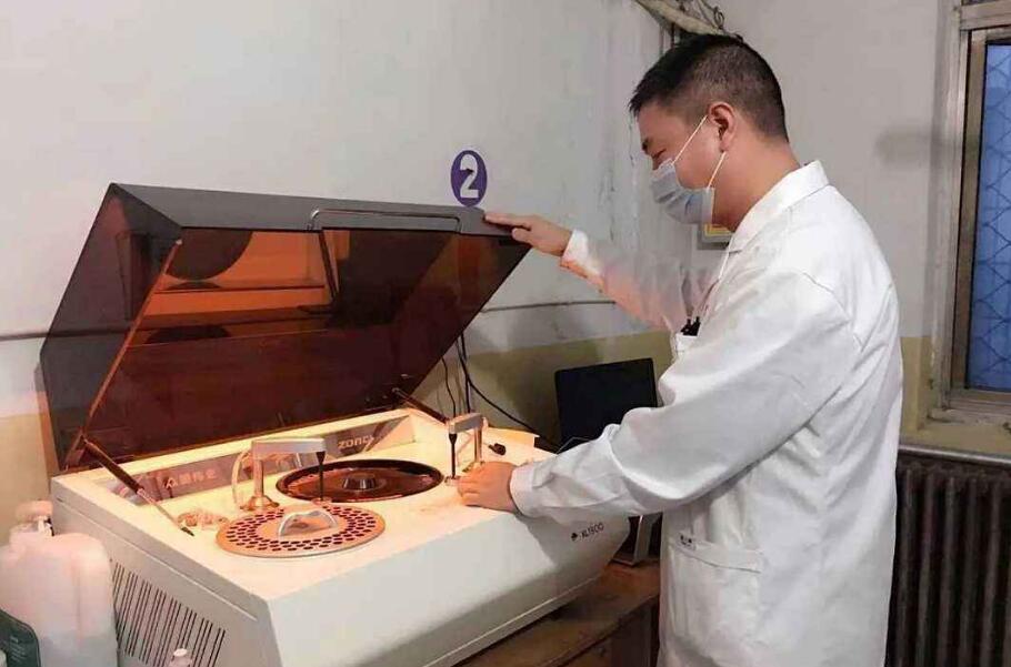 重庆医生规培工资一般多少,重庆医生待遇工资标准