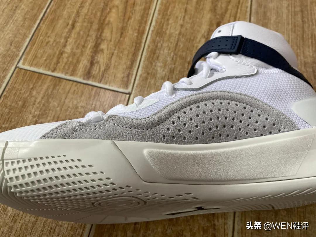 平价鞋子100到200板鞋,平价联名鞋200元