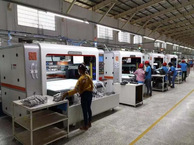 福建鞋业走向世界，运动鞋产量占世界四分之一，堪称新国货之光