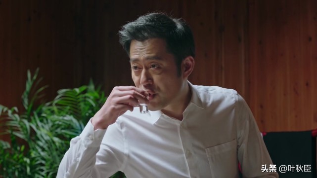 都挺好洪总拼纸牌屋,都挺好纸牌屋