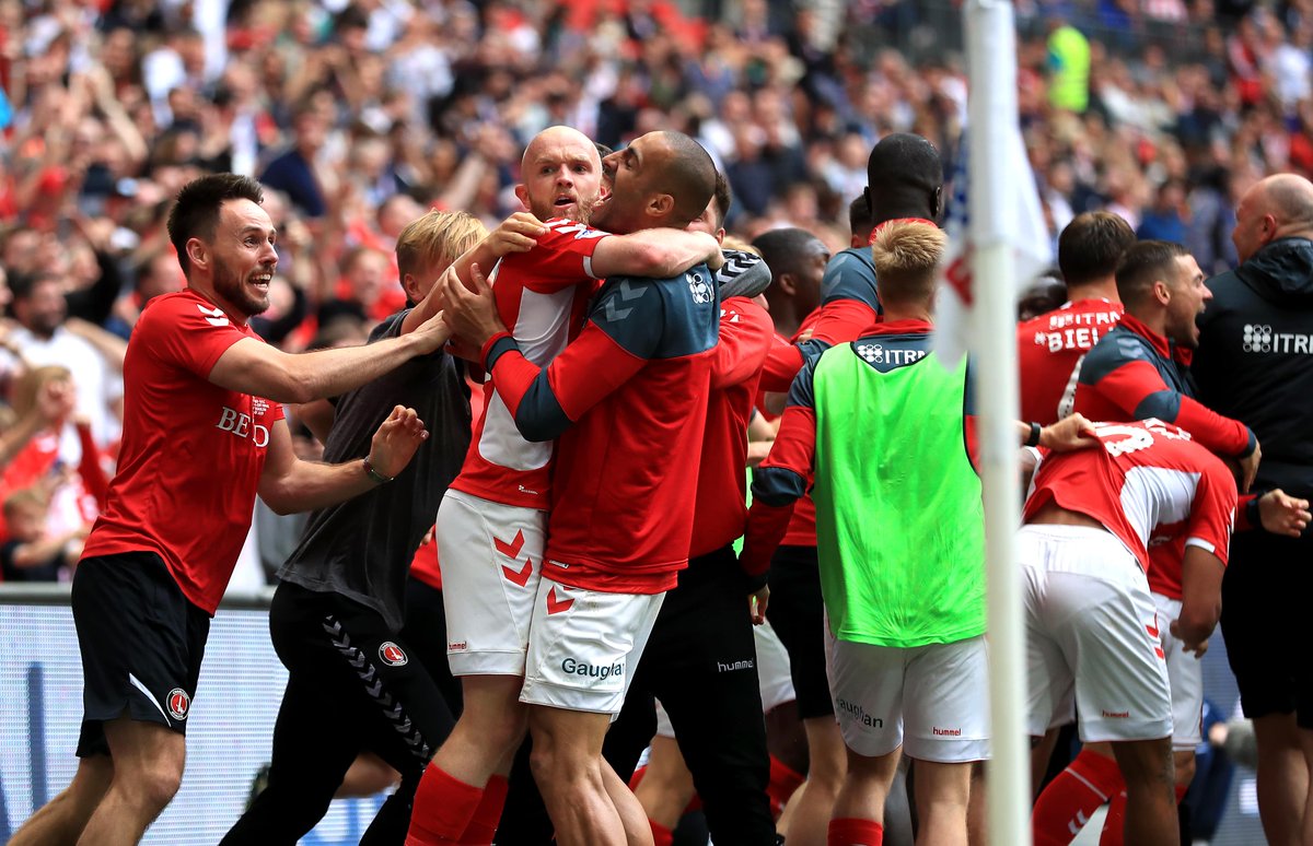 鑻辩敳瓒崇悆閫嗚浆缁濇潃,缃曡涔岄緳缁濇潃