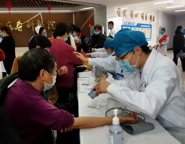 肾病义诊活动,合肥金楠肾病专科医院康复科