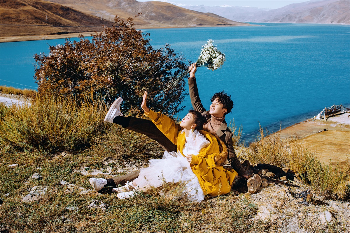 怎么在沙漠拍出仙气旅拍大片,高级感旅拍婚纱照拍摄经典推荐