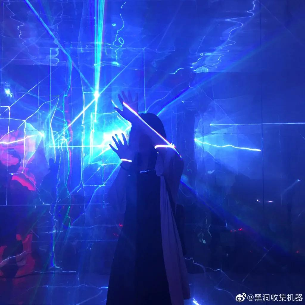 凌晨4点醒的姑娘,凌晨2点起床的姑娘