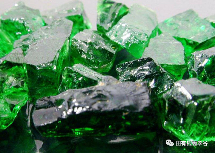 云南西双版纳翡翠红宝石,云南宝石山旅游