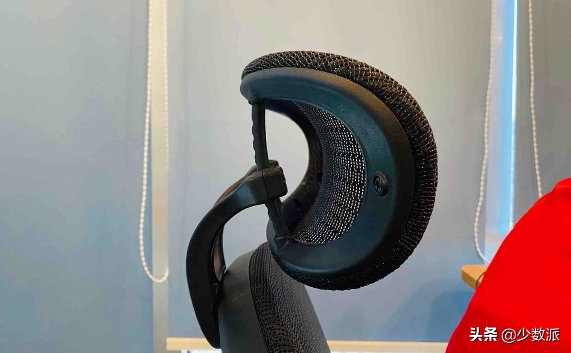 最便宜好用的人体工学椅,1000元人体工学椅