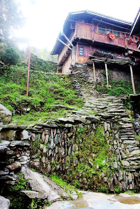 贵州省少数民族侗寨,贵州肇兴侗寨和千户苗寨的区别