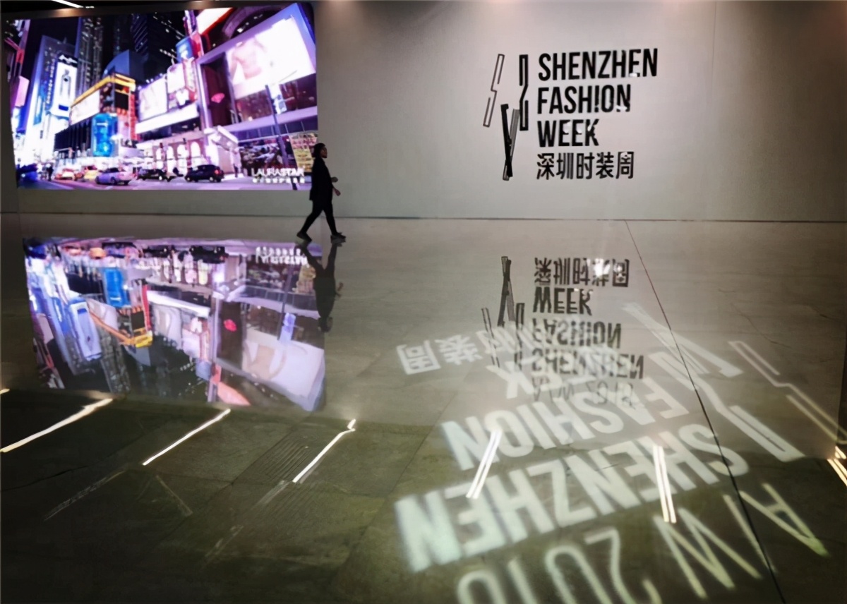 娜主编看秀 | 指间沙：繁华三千，一念光明