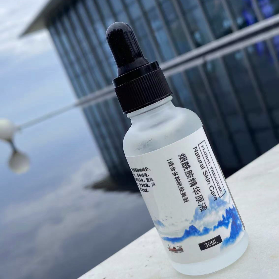 美白精华液推荐美白效果快平价,什么美白精华液好用又明显的效果