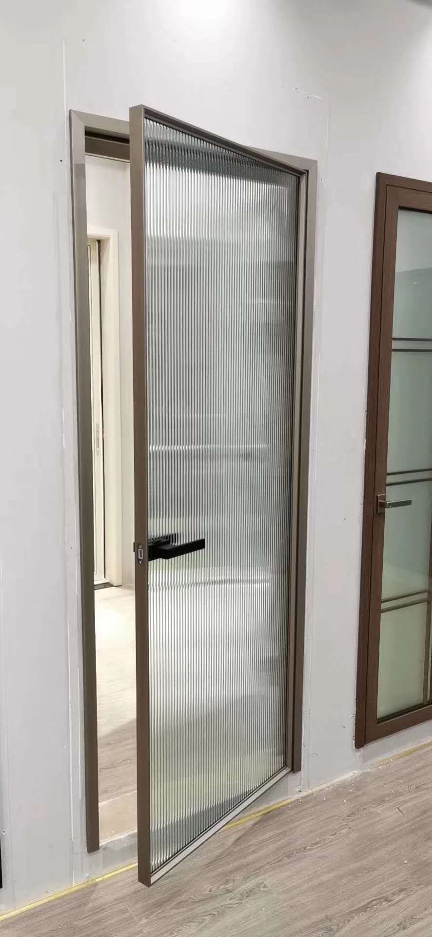 铝包木门安装步骤视频,铝艺大门安装知识