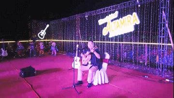 从化这里生产的“贵族”吉他被顶级演奏家看上了!