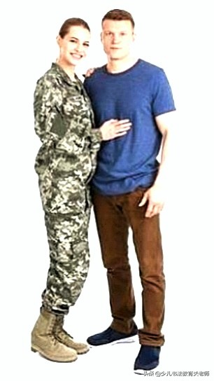 如何不靠看格子,确定一个字的首笔和后面每一笔画的位置?