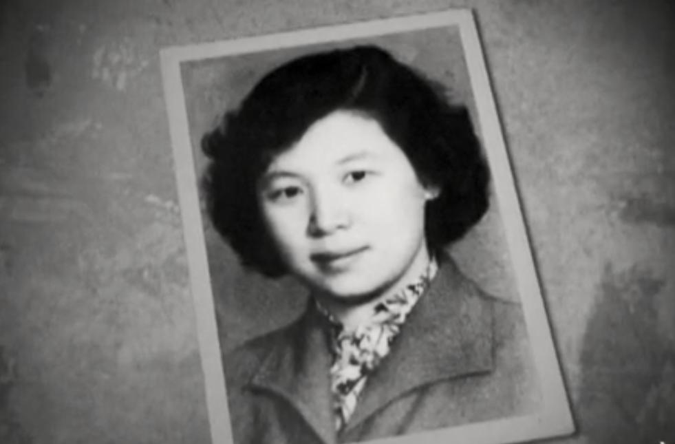 54年贺敏学来京，毛主席在丰泽园亲自接待，贺：妹妹让我向你问好