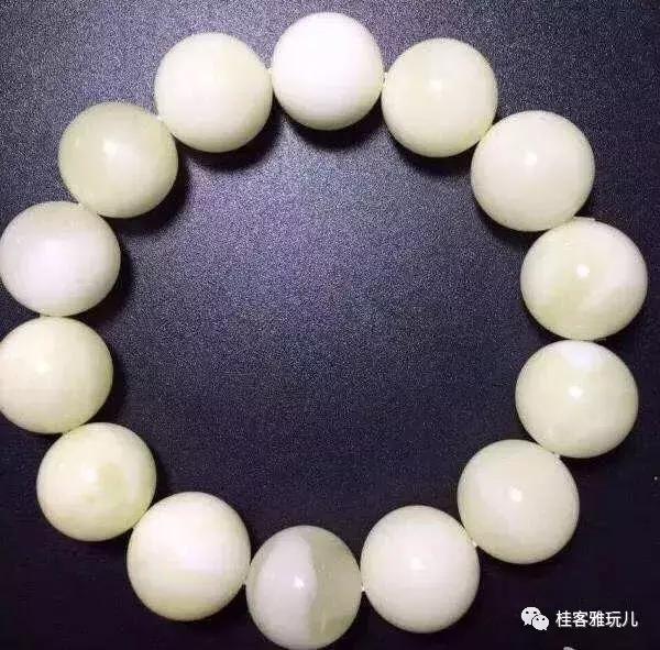 水煮蜜蜡是天然的蜜蜡,水煮蜜蜡和天然蜜蜡的区别图