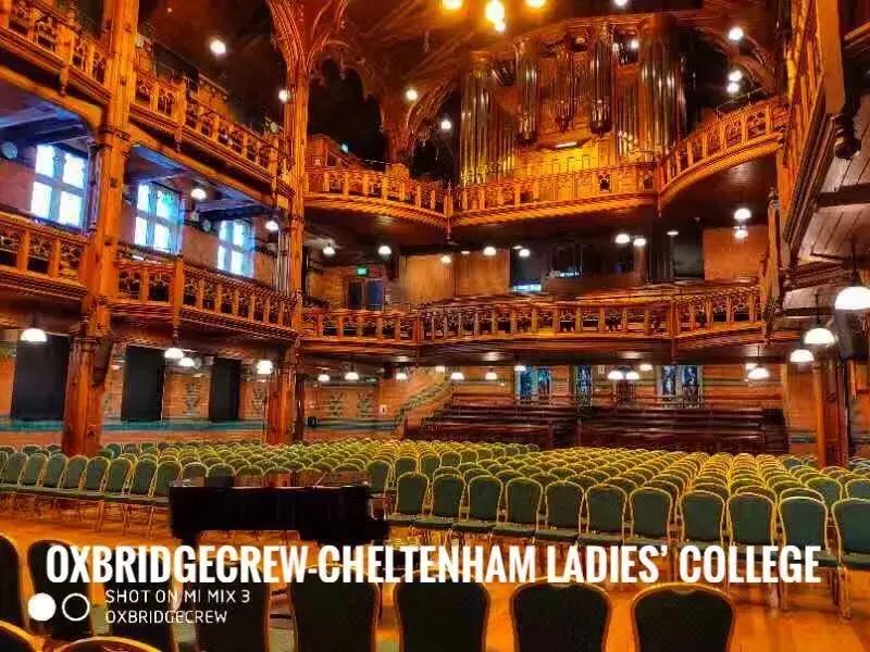 排名第一的顶尖女校,英国平民女校排名