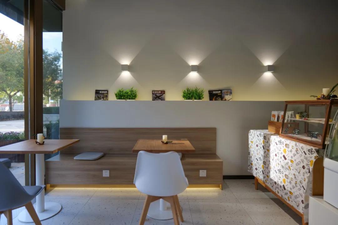 上海模型爱好者的新“圣地”：LeModeleCoffee探店