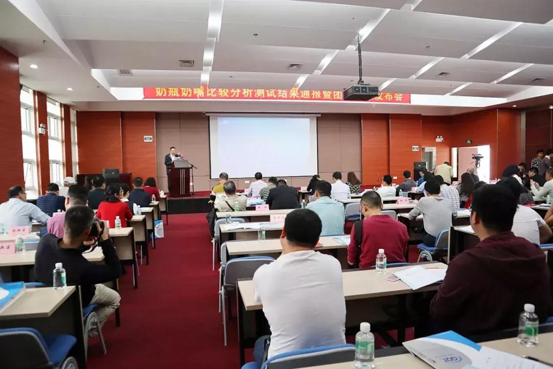 国内外奶瓶奶嘴大比对：宝宝好才是真的好！