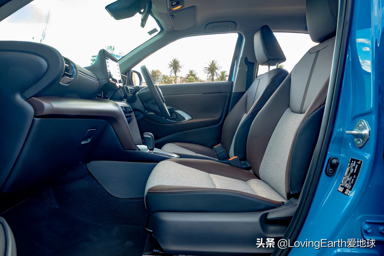 丰田雅力士cross最新近况,丰田雅力士yaris第一视角