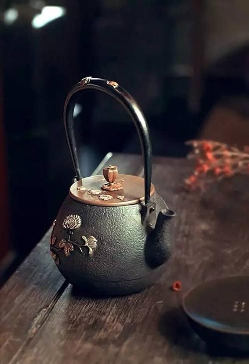 如何和爱猜疑的人相处,与人交往识人技巧