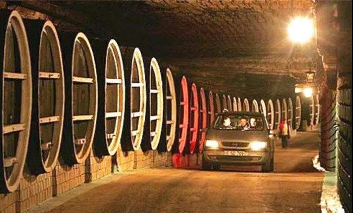 摩尔多瓦节日,摩尔多瓦葡萄酒节