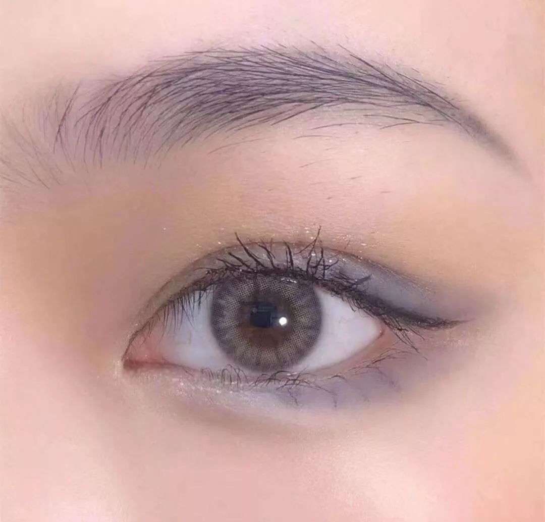 momo墨褐花生酱同款美瞳 (美瞳放大100倍后的样子)