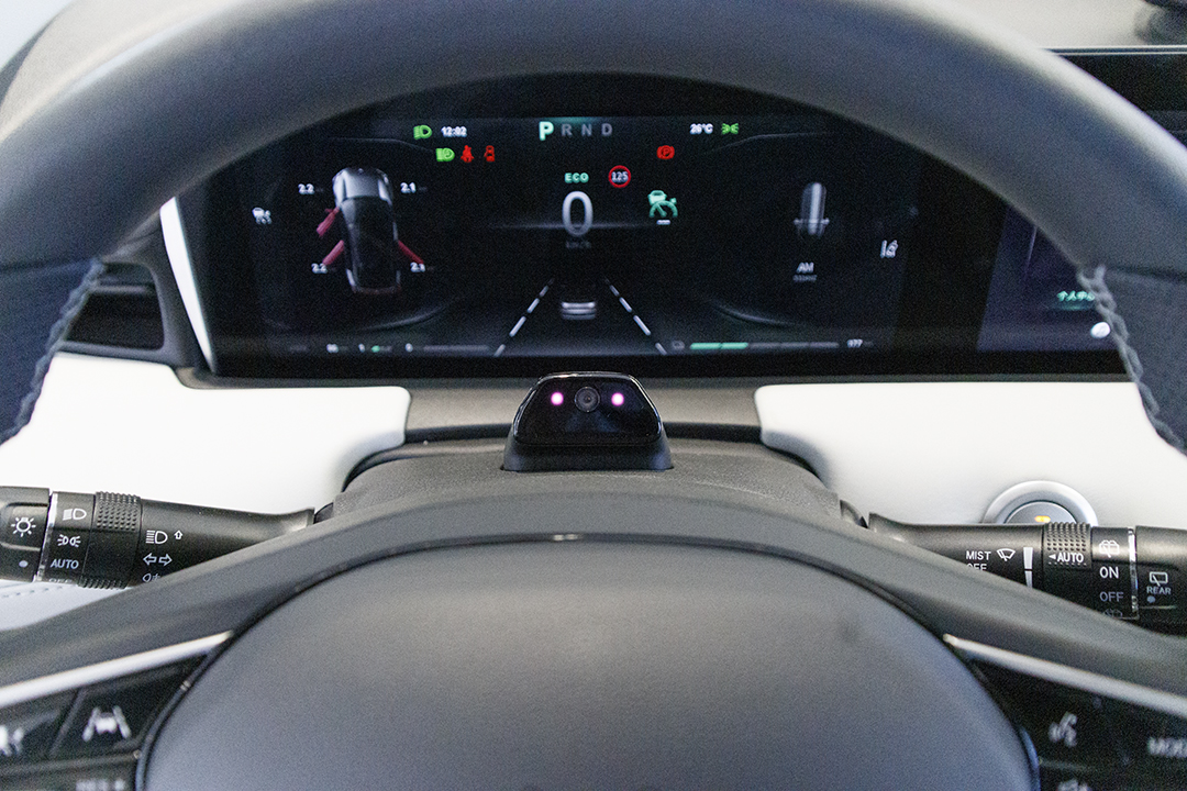 哪吒u新能源汽车推荐2021驾驭版,透明a柱的车