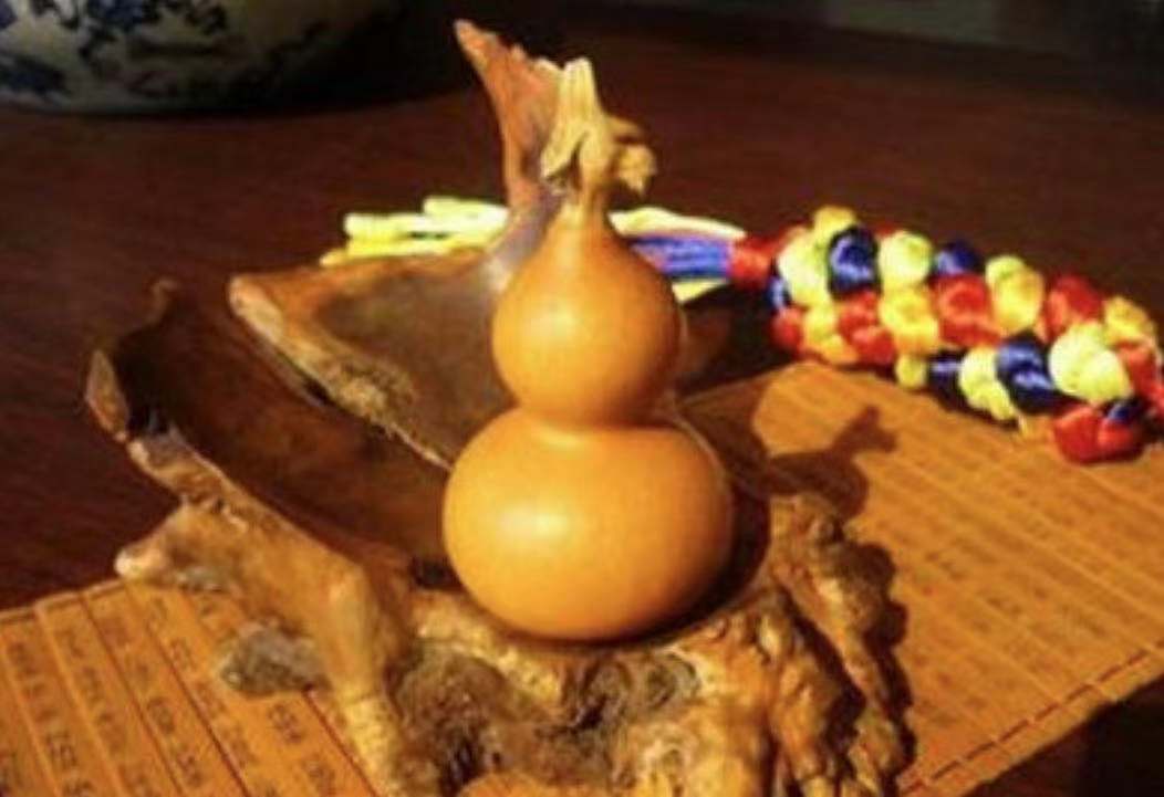 这6种文玩太古怪,这六种文玩一盘就包浆太省事儿了