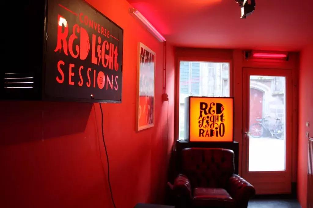 黑胶图书馆|*院妓**改造的唱片店，男人女人都想去