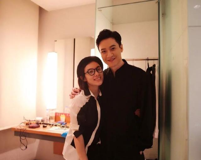 刘璇孕肚,刘璇晒怀孕肚子