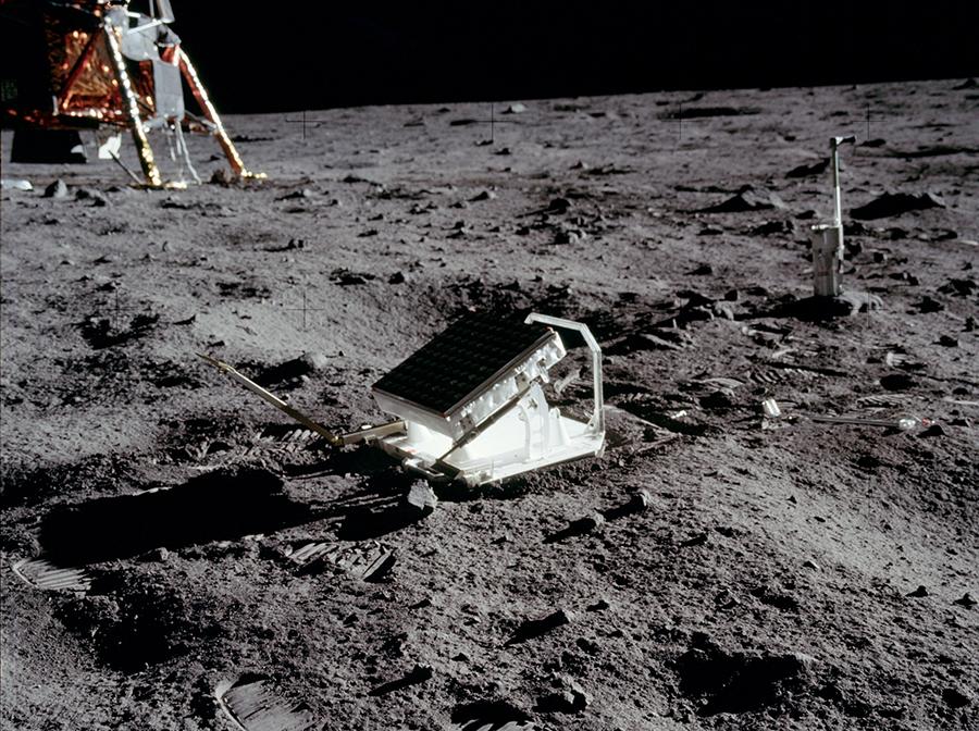 用天文望远镜看美国登月痕迹,国家望远镜是否看到了美国登月